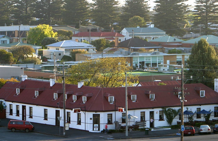 The Caledonian Inn. - Port Fairy's Caledonian Inn which is fondly known as The Stump.
It is the oldest continuously licensed hotel in Victoria.